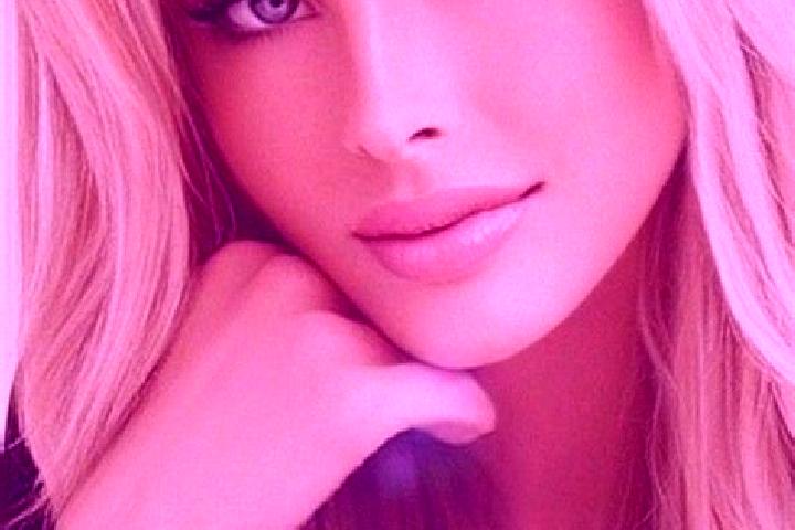 Sage, 27, a dark blonde blue-eyed indian companion based in Naddnipryanske. Offering Deep French Kissing, Couples, Dinner Date. Available for incall and outc...
