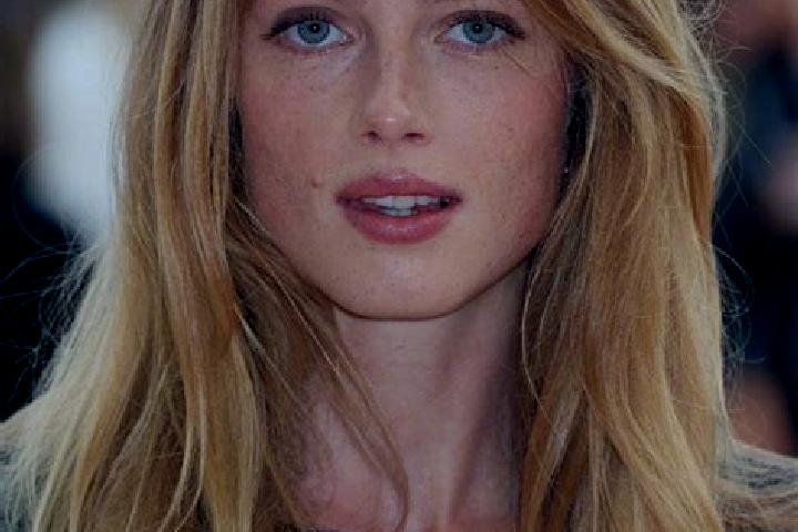 Sage, 27, a dark blonde blue-eyed middle eastern companion based in Meix-le-Tige. Offering Tantra, Dinner Date, GFE. Available for incall and outcall, day an...