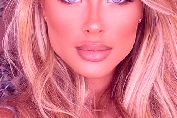 Sage, 27, a dark blonde hazel-eyed latina companion based in Kluczewsko. Offering Travel Companion, Dinner Date, Erotic Massage, GFE. Available for incall an...
