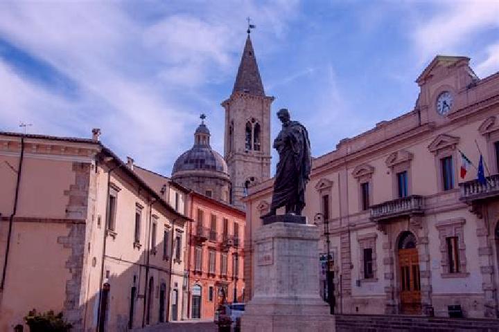 Sage, 27 — Escort in Anversa degli Abruzzi, Italy