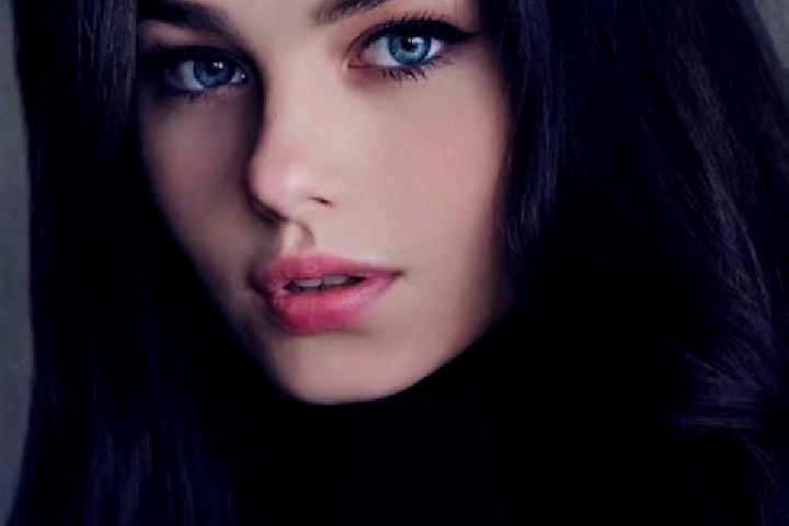 Sage, 28, a black blue-eyed slavic companion based in Corredoura. Offering Duos, GFE, Girlfriend Experience. Available for incall and outcall, overnight book...