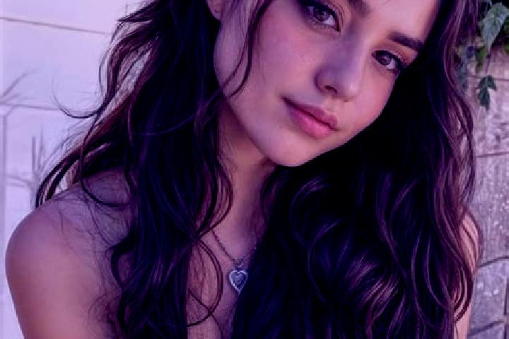 Sage, 28, a brunette hazel-eyed caribbean companion based in Ussoque. Offering Prostate Massage, OWO, Girlfriend Experience, Dinner Date. Available for incal...