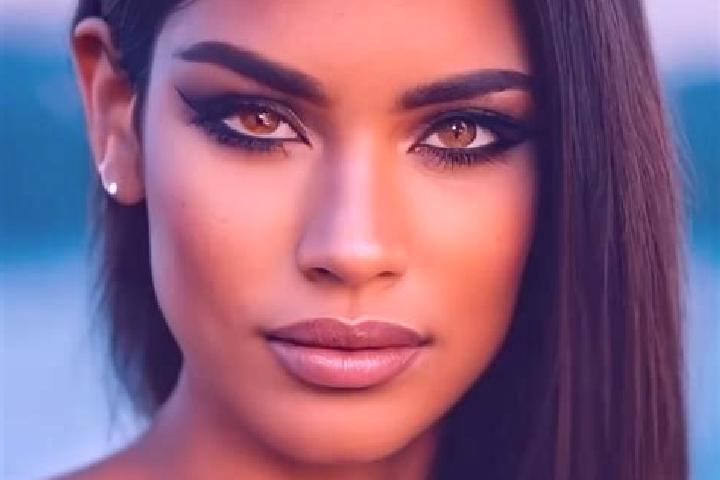 Sage, 28, a red amber-eyed latina companion based in Waxahachie. Offering Striptease, CIM, Tantra. Available for incall and outcall, overnight bookings avail...