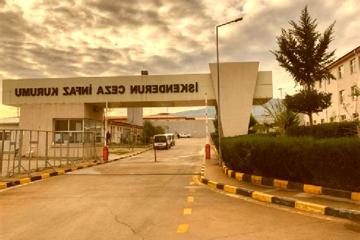Sage, 28 — Escort in Karahueseyinli, Turkey