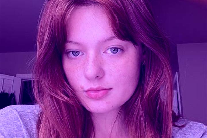 Sage, 29, a auburn dark-eyed caucasian companion based in Shailer Park. Offering GFE, Erotic Massage, BDSM, Girlfriend Experience. Available for incall and o...
