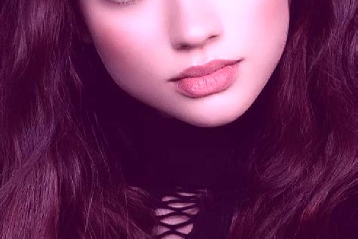 Sage, 29, a brunette dark-eyed caucasian companion based in Uglerodovskiy. Offering CIM, Overnight, Fetish, Girlfriend Experience, Erotic Massage. Available ...