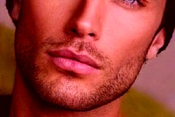 Sage, 29, a chestnut blue-eyed slavic companion based in Wanewa. Offering A-Level, Party Girl, Tantra. Available for incall and outcall, day and evening dates.