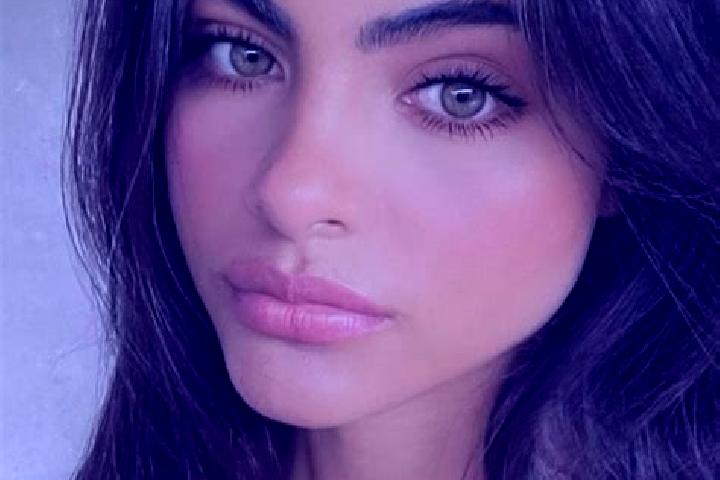 Sage, 29, a dark blonde dark-eyed indian companion based in Balan. Offering OWO, Party Girl, Girlfriend Experience, Domination. Available for incall and outc...