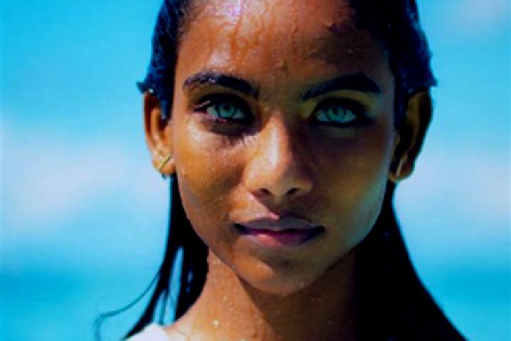 Sage, 29, a red blue-eyed indian companion based in Velardena. Offering Overnight, Girlfriend Experience, Domination, Striptease. Available for incall and ou...