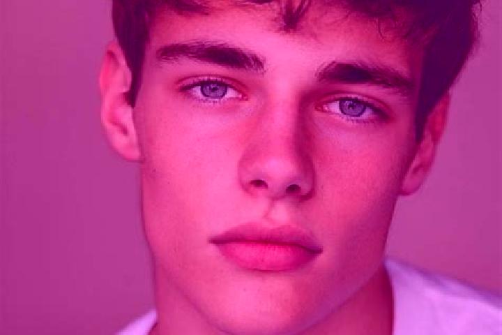 Sage, 30, a black brown-eyed caucasian companion based in Wienersdorf. Offering Tantra, Dinner Date, Domination. Available for incall and outcall, day and ev...