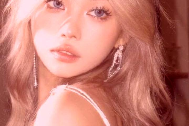 Sage, 30, a blonde dark-eyed asian companion based in Vilkhivchyk. Offering A-Level, Deep French Kissing, Girlfriend Experience, Overnight. Available for inc...