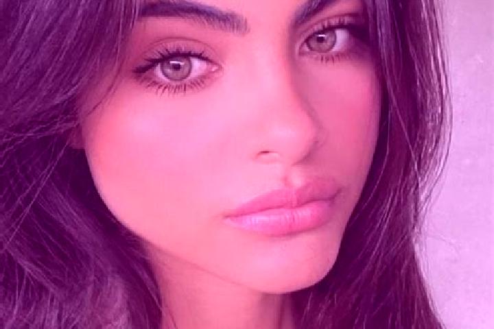 Sage, 30, a brunette dark-eyed european companion based in Recea Cristur. Offering Fetish, Striptease, Massage, BDSM. Available for incall and outcall, day a...