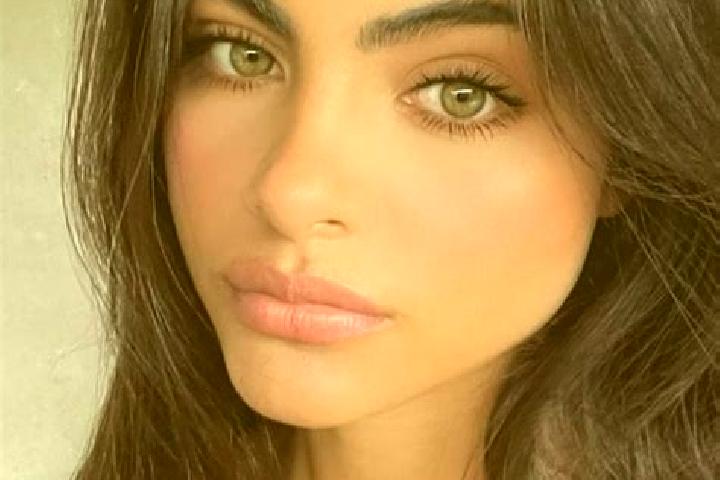 Sage, 30, a brunette green-eyed european companion based in Plasencis. Offering Massage, A-Level, GFE, Domination. Available for incall and outcall, overnigh...