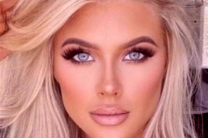 Sage, 30, a platinum blonde dark-eyed caribbean companion based in Roshtkhvar. Offering Duos, GFE, Roleplay. Available for incall and outcall, day and evenin...