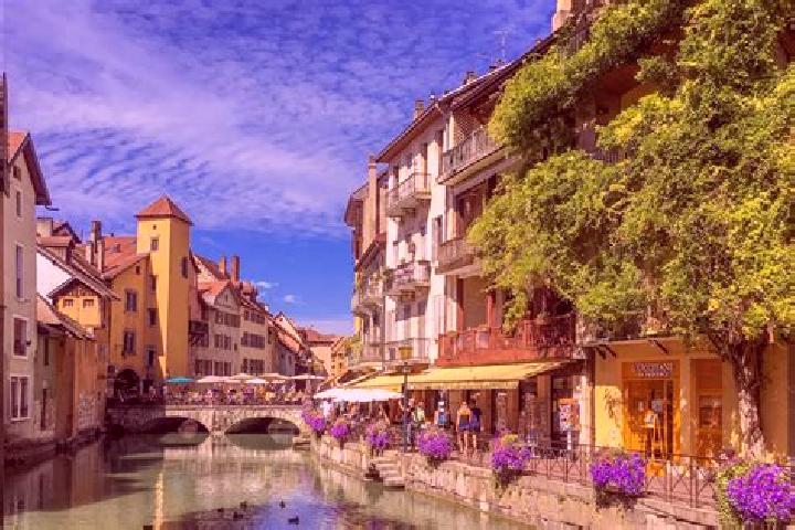 Sage, 30 — Escort in Riviere, France