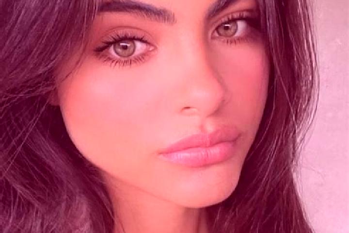 Sage, 31, a brunette green-eyed middle eastern companion based in Queienfeld. Offering Prostate Massage, Massage, A-Level. Available for incall and outcall, ...