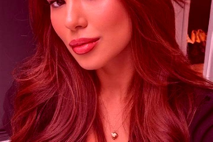 Sage, 31, a chestnut brown-eyed latina companion based in Sun City. Offering GFE, Prostate Massage, Deep French Kissing. Available for incall and outcall, da...