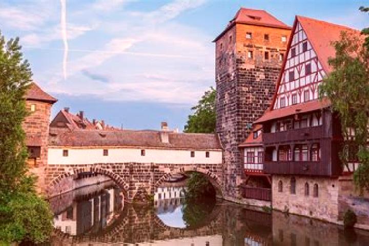 Sage, 31 — Escort in Deutzen, Germany