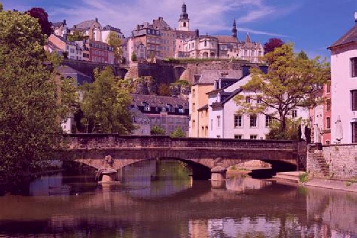 Sage, 31 — Escort in Schouweiler, Luxembourg