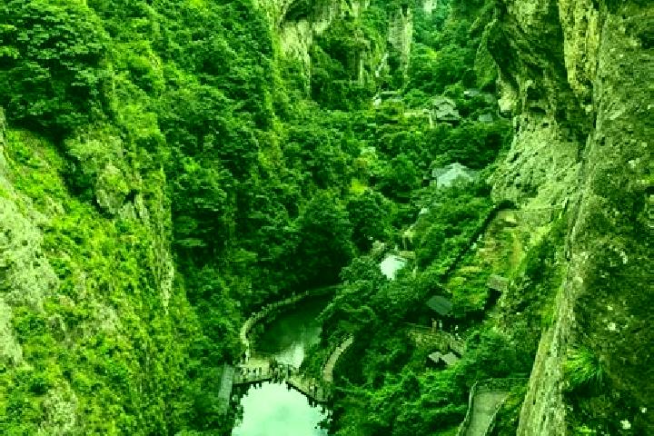 Sage, 31 — Escort in Yandang, China