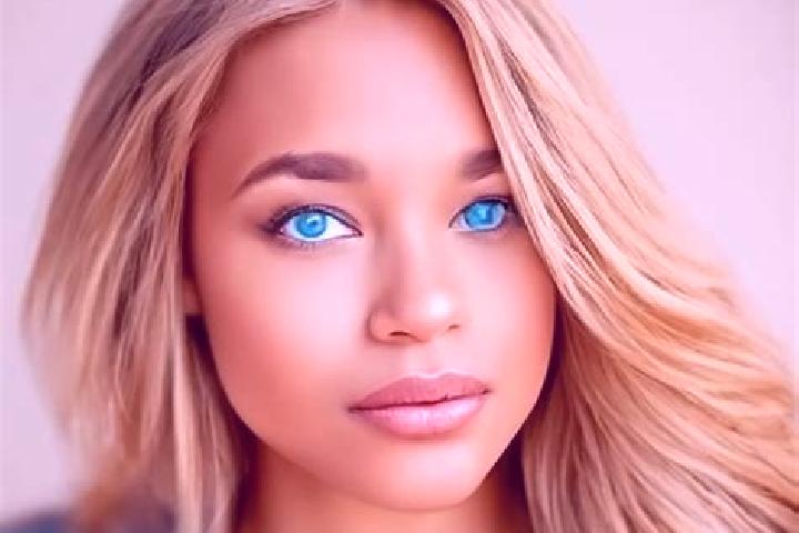 Sage, 32, a blonde blue-eyed latina companion based in Chitaga. Offering GFE, Erotic Massage. Available for incall and outcall, day and evening dates.