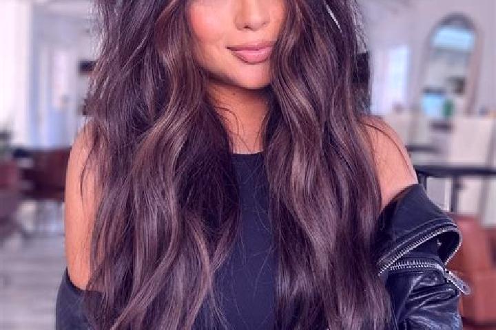 Sage, 32, a brunette dark-eyed mixed companion based in Altnau. Offering Tantra, Dinner Date, Massage, Girlfriend Experience, BDSM. Available for incall and ...