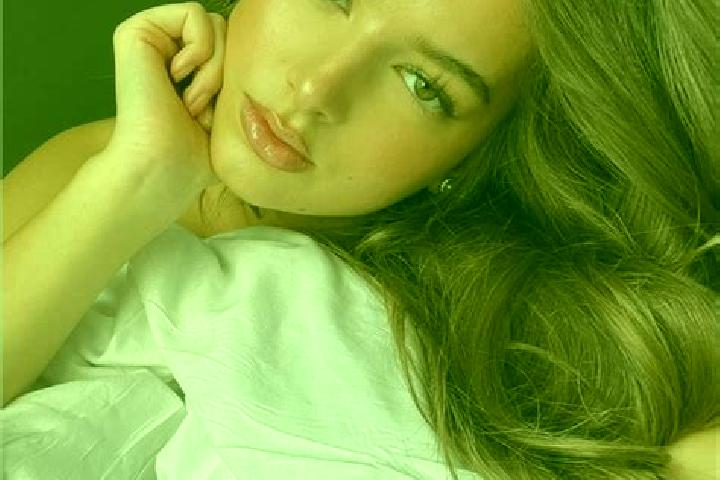 Sage, 32, a brunette hazel-eyed caucasian companion based in Nowa Wies Wielka. Offering OWO, Erotic Massage, Massage. Available for incall and outcall, day a...