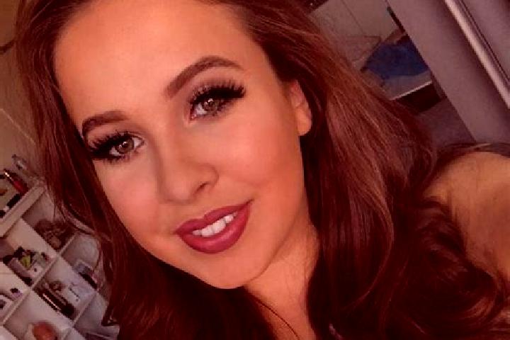 Sage, 33, a auburn amber-eyed caribbean companion based in Foulsham. Offering BDSM, Domination, CIM, Couples. Available for incall and outcall, overnight boo...