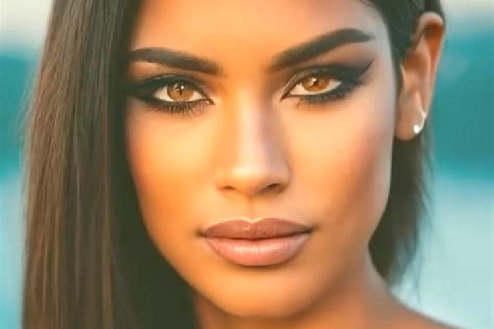 Sage, 33, a dark blonde green-eyed latina companion based in Dollbergen. Offering Travel Companion, Overnight. Available for incall and outcall, overnight bo...