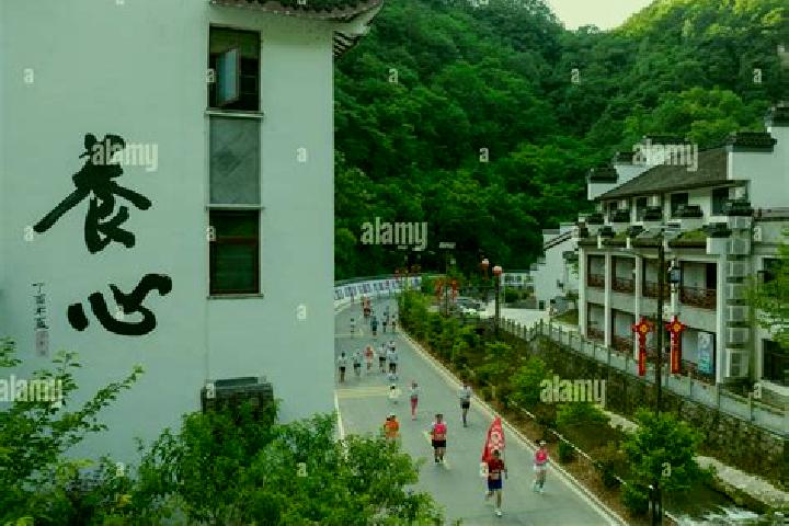 Sage, 33 — Escort in Baokang Chengguanzhen, China