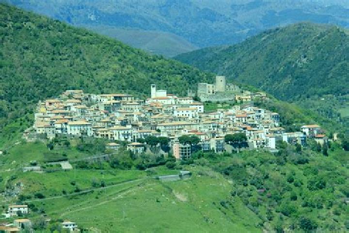 Sage, 33 — Escort in Fagnano Castello, Italy