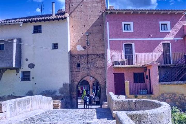 Sage, 33 — Escort in Torrijo de la Canada, Spain