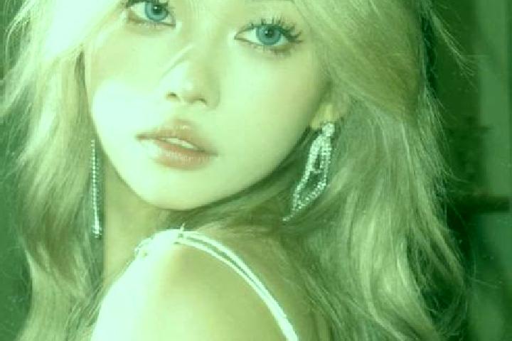 Sage, 34, a blonde blue-eyed asian companion based in Eyliac. Offering Couples, GFE, 69, A-Level, Erotic Massage. Available for incall and outcall, day and e...