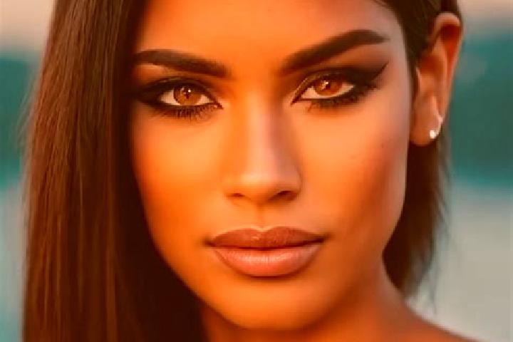 Sage, 34, a blonde dark-eyed latina companion based in Zolynia. Offering Couples, GFE, Roleplay. Available for incall and outcall, day and evening dates.