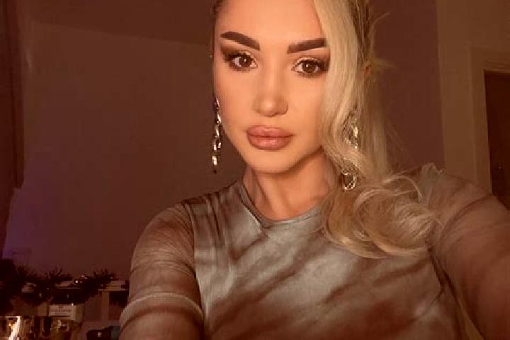 Sage, 34, a blonde dark-eyed mediterranean companion based in Coventry. Offering Travel Companion, BDSM, GFE. Available for incall and outcall, overnight boo...