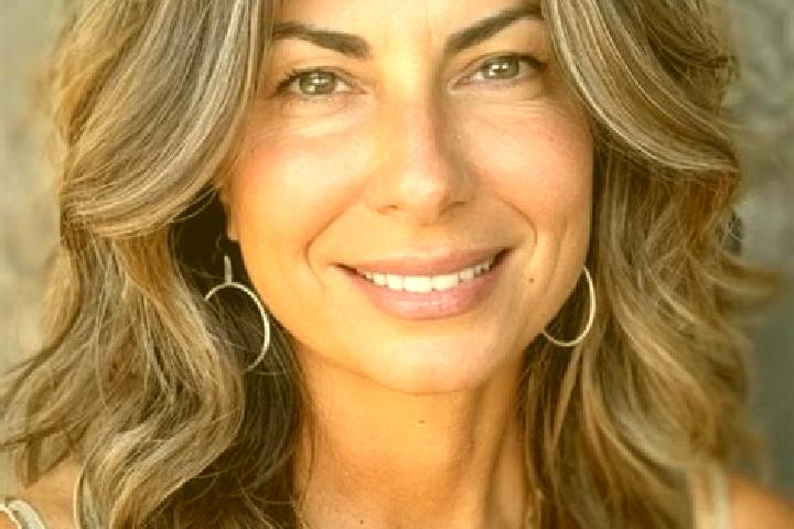 Sage, 34, a brunette grey-eyed caribbean companion based in Razboieni. Offering Prostate Massage, CIM, Tantra, Deep French Kissing, A-Level. Available for in...