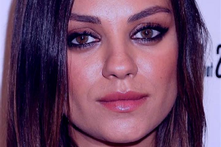 Sage, 34, a brunette hazel-eyed indian companion based in Rocca San Giovanni. Offering 69, Striptease, CIM, Domination. Available for incall and outcall, day...