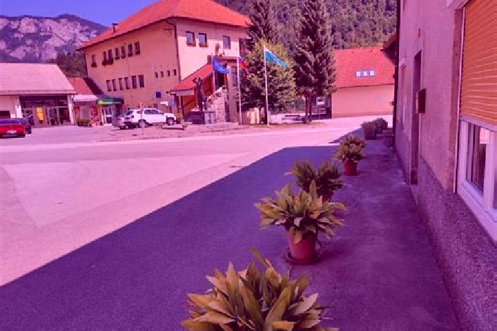 Sage, 34 — Escort in Osilnica, Slovenia