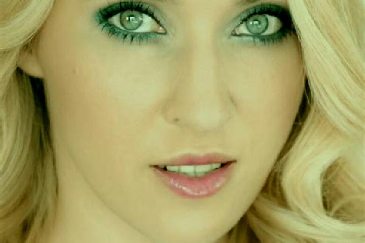 Sage, 35, a blonde green-eyed caribbean companion based in Pink. Offering GFE, CIM, Dinner Date, Party Girl, Massage. Available for incall and outcall, overn...