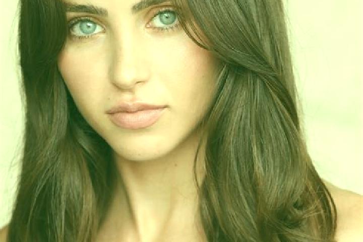 Sage, 35, a brunette amber-eyed mixed companion based in Daiwang. Offering Tantra, GFE. Available for incall and outcall, overnight bookings available.