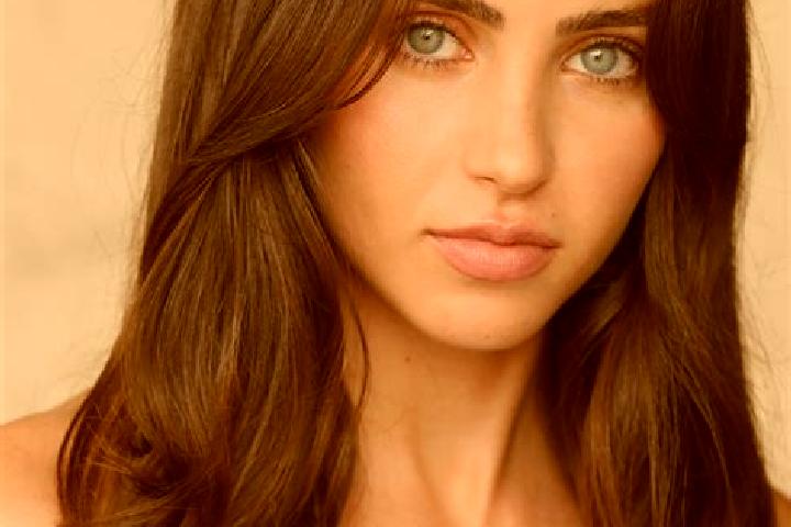 Sage, 35, a brunette dark-eyed latina companion based in Cestona. Offering Erotic Massage, OWO, Prostate Massage, Domination. Available for incall and outcal...