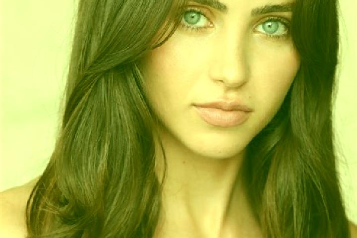 Sage, 35, a brunette dark-eyed middle eastern companion based in Schoenheide. Offering 69, CIM, Prostate Massage. Available for incall and outcall, overnight...