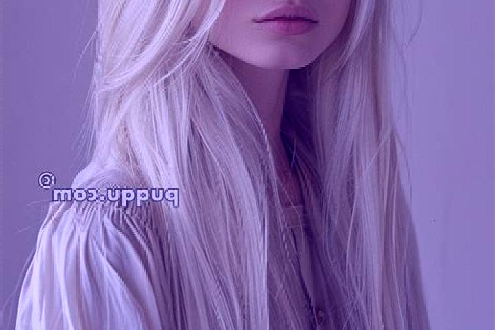 Sage, 35, a platinum blonde blue-eyed latina companion based in Saint-Laurent-du-Maroni. Offering Overnight, Erotic Massage, OWO. Available for incall and ou...