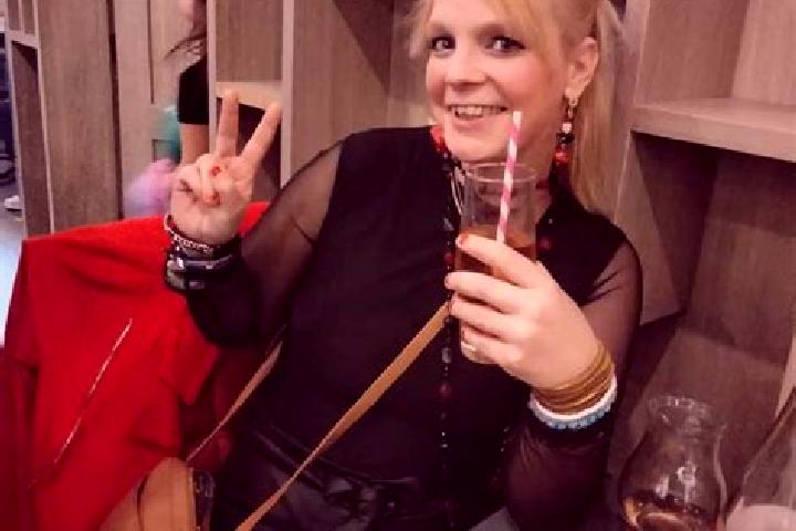 Sage, 35 — Escort in Roselies, Belgium