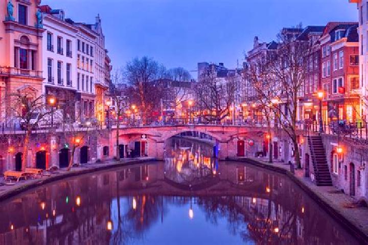 Sage, 35 — Escort in Utrecht, South Africa