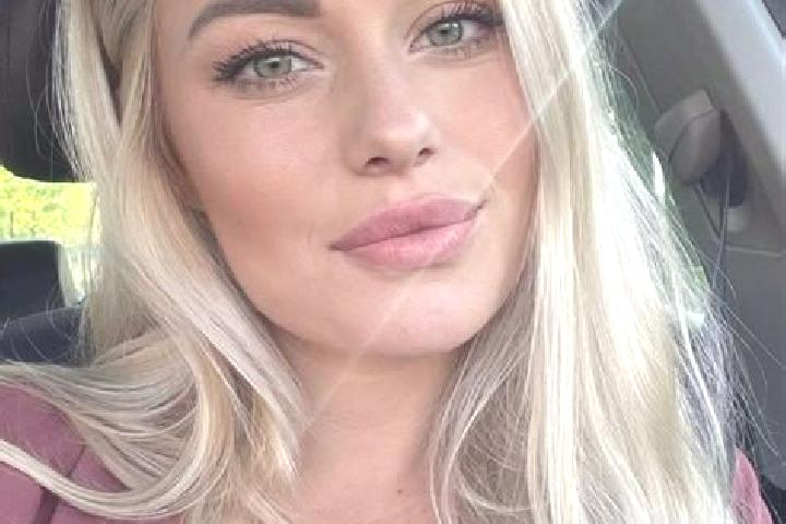 Sage, 36, a blonde hazel-eyed european companion based in Gupi. Offering A-Level, BDSM, Couples. Available for incall and outcall, day and evening dates.