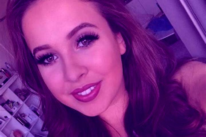 Sage, 36, a brunette grey-eyed ebony companion based in Dromcolliher. Offering Roleplay, Girlfriend Experience, Domination. Available for incall and outcall,...