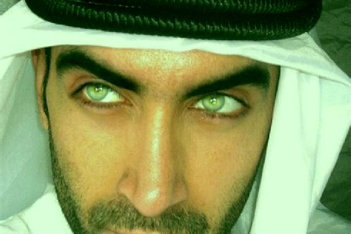 Sage, 36, a red grey-eyed middle eastern companion based in Haodian. Offering Fetish, Striptease, BDSM, Deep French Kissing, Travel Companion. Available for ...