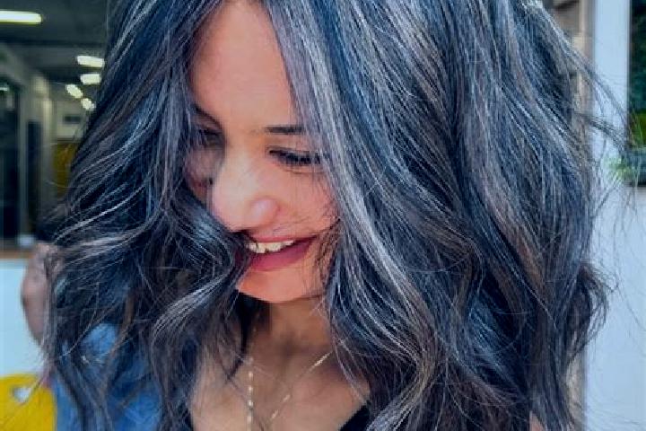 Sage, 37, a brunette grey-eyed european companion based in Feredougou. Offering Roleplay, Girlfriend Experience, Couples, Party Girl. Available for incall an...
