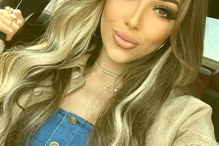 Sage, 37, a dark blonde brown-eyed indian companion based in Badrah. Offering Overnight, Deep French Kissing, Duos, Tantra, Striptease. Available for incall ...